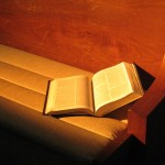 bible-in-pew